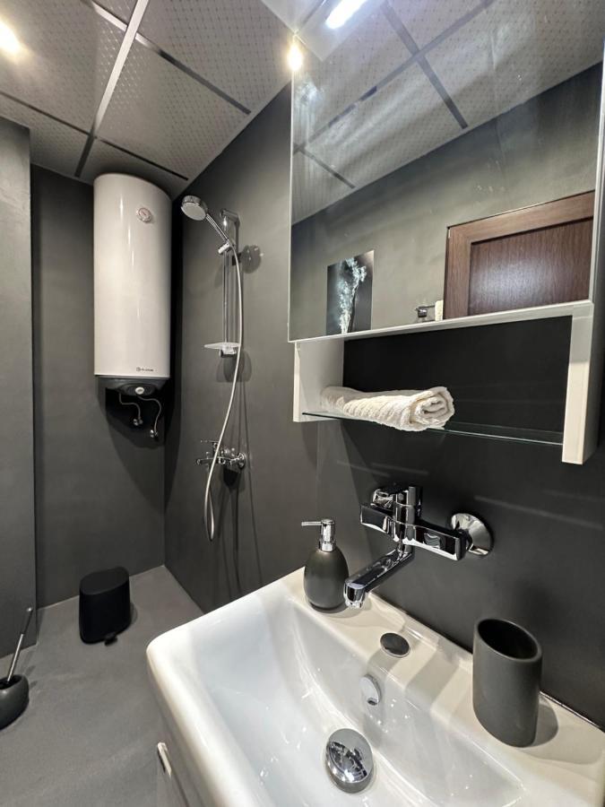 Елегантен Двустаен Апартамент Four Seasons Burgas Exterior foto